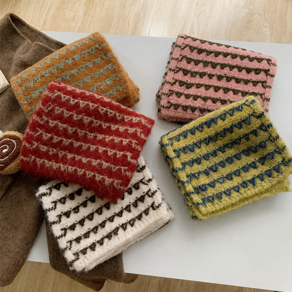 Meadow Wool Blend Knit Scarf