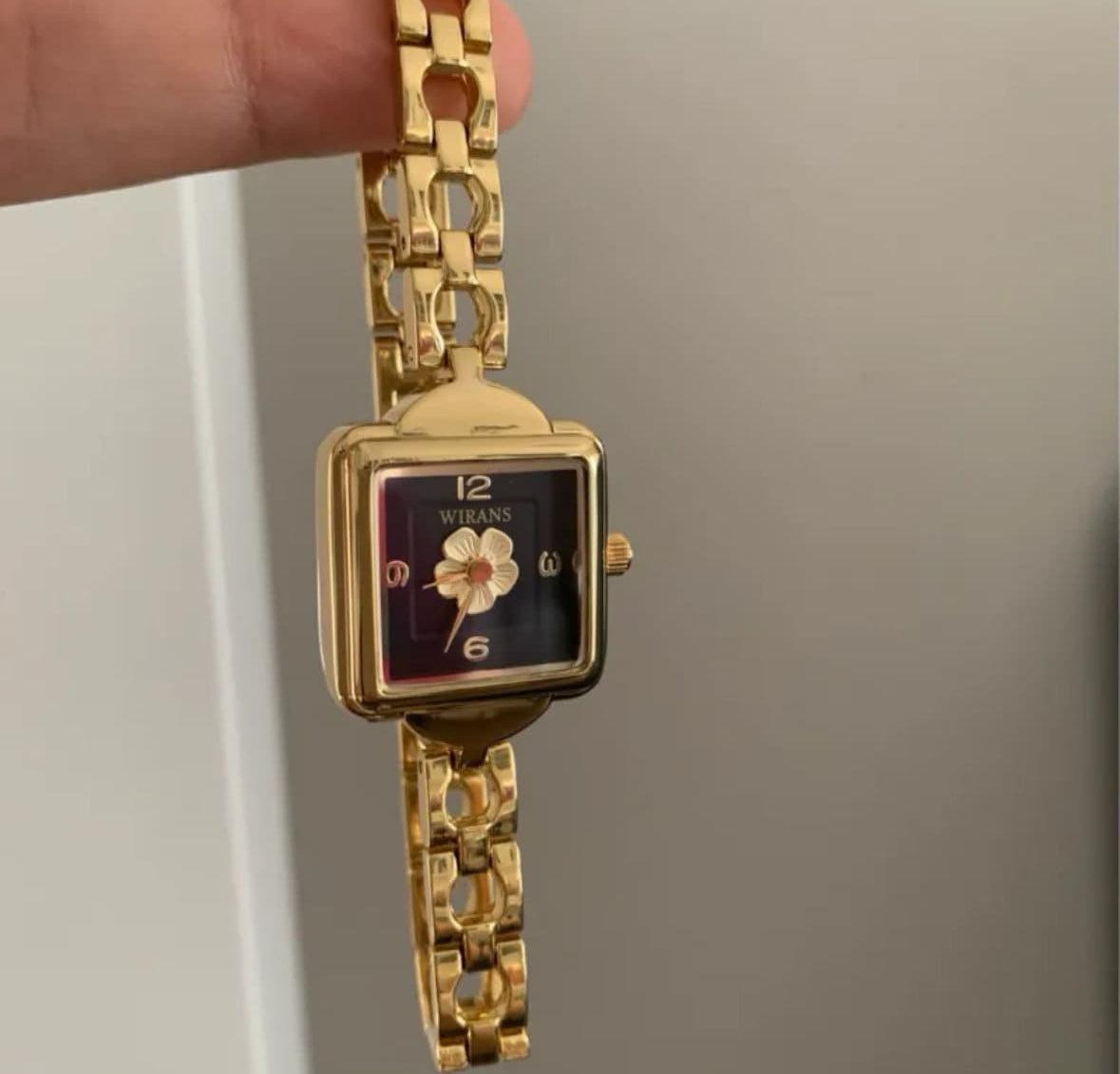 Camellia Vintage Bracelet Watch